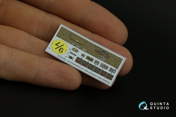 Quinta Studio QD35059 GMC CCKW 352 Open Cab 3D-Printed &amp; coloured Interior on decal paper (HobbyBoss) 1/35