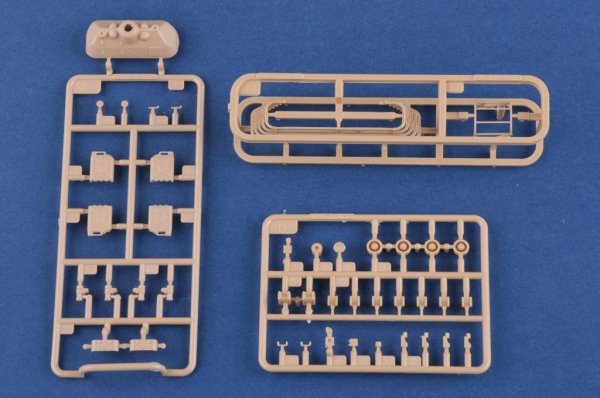 Hobby Boss 84502 Leopard C1A1 (Canadian MBT) 1/35