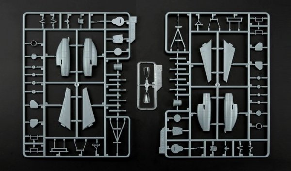 Meng DS-001 Kayaba Ku-4 Katsuodori Ram-Jet fighter (2 kits) (1:72)