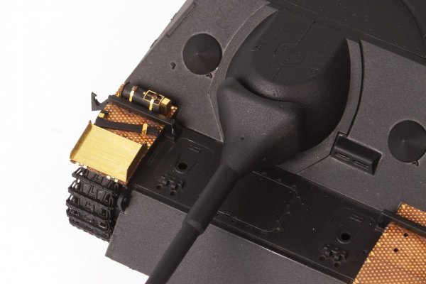 Eduard 36494 Jagdpanzer IV BORDER MODEL 1/35