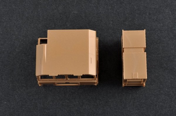 I Love Kit 63527 M1001 W/M790 Erector Lanucher Trailer 1/35