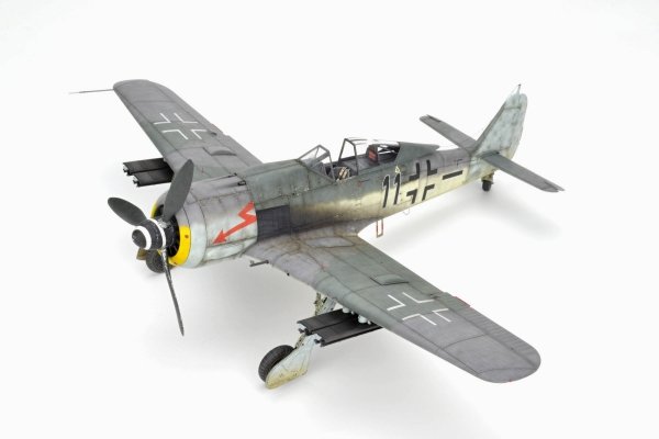 Eduard 82139 Fw 190F-8 Profipack edition 1/48