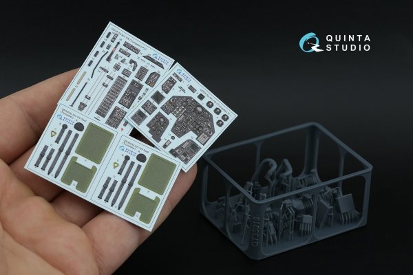 Quinta Studio QD+35153 AH-1W 3D-Printed &amp; coloured Interior on decal paper (Trumpeter) (with 3D-printed resin parts) 1/35