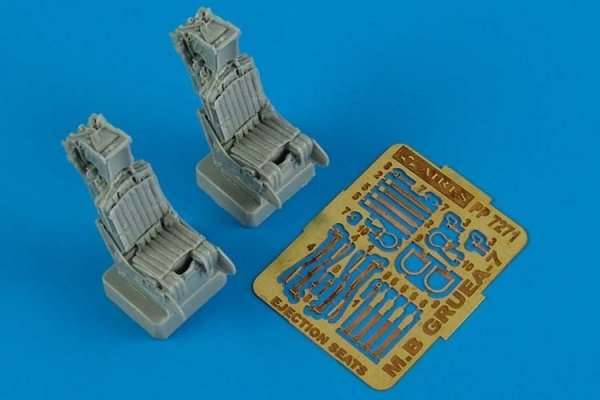 Aires 7271 M.B. Gruea-7 ejection seats A-6E/EA-6A 1/72 Other