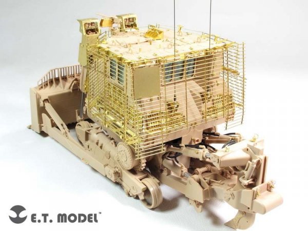 E.T. Model E35-211 Israeli D9R Armored BullDozer slat armour (For MENG SS-002) (1:35)