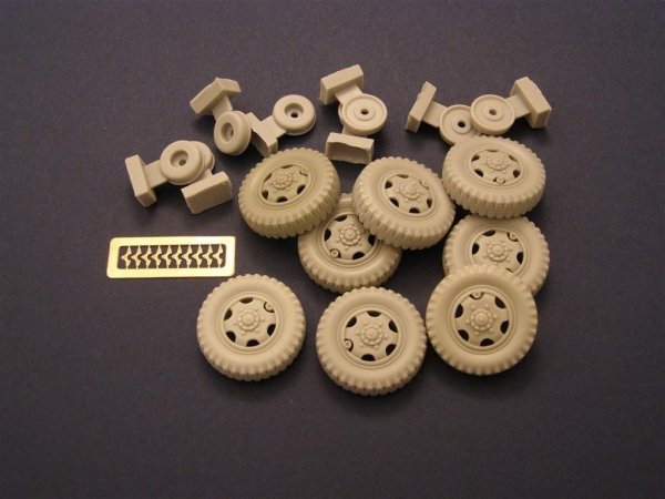 Panzer Art RE35-053 Road wheels for Sd.Kfz 232/232 8 rad (with spare) 1/35