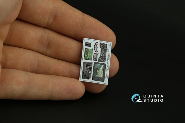 Quinta Studio QD35042 Buffalo 6x6 MPCV 3D-Printed &amp; coloured Interior on decal paper (Bronco) 1/35