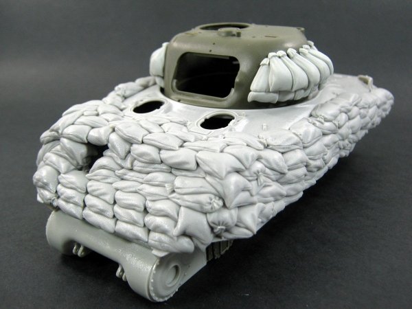 Panzer Art RE35-139 Heavy sand armor for M4A1 tank (Early hull) 1/35