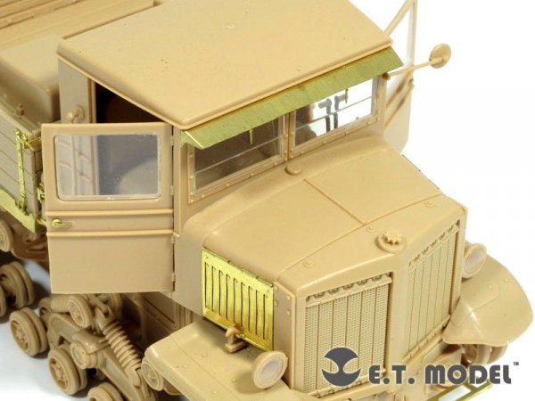E.T. Model E35-049 WWII Soviet Voroshilovets Tractor (For TRUMPETER 01573) (1:35)