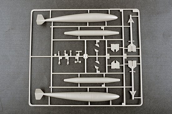 Trumpeter 02246 F-100F Super Sabre 1/32