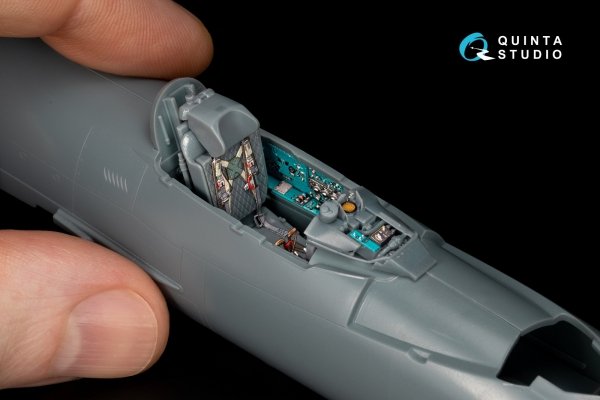 Quinta Studio QD+48580 MiG-21bis early Fishbed-L 3D-Printed &amp; coloured Interior on decal paper (Eduard) (with 3D-printed resin parts) 1/48