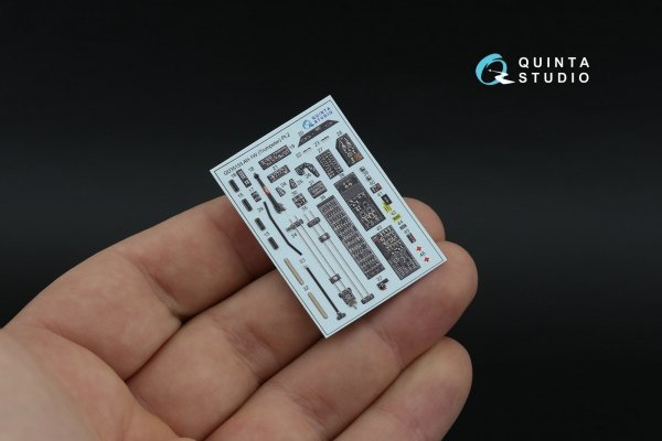 Quinta Studio QD+35153 AH-1W 3D-Printed &amp; coloured Interior on decal paper (Trumpeter) (with 3D-printed resin parts) 1/35