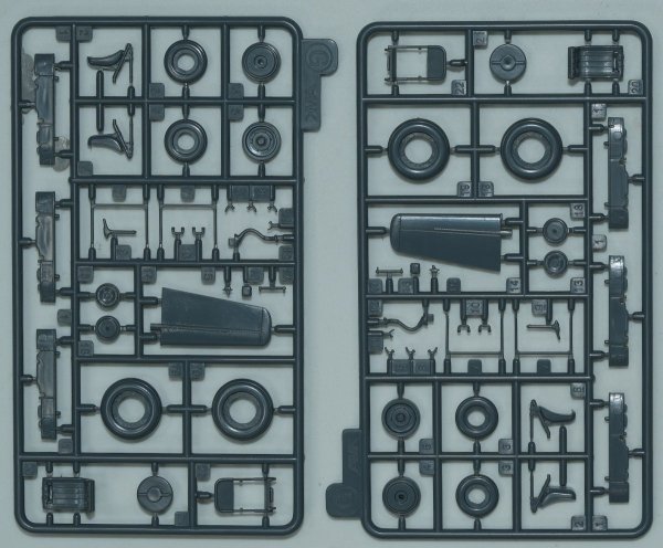 AMK 88010 Mi-17 Hip Early 1/48