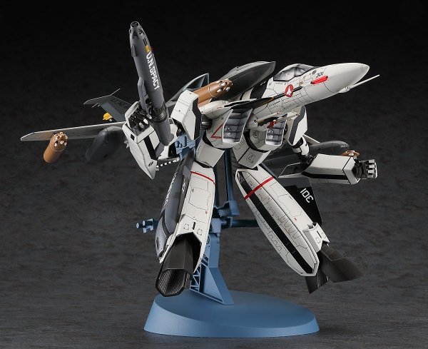 Hasegawa 65889 VF-0S Gerwalk w/ Ghost &quot;Macross Zero&quot; 1/72