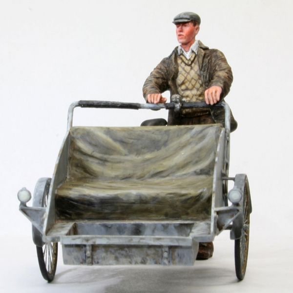 ToRo Model 35F106 Lata Czterdzieste - Rikszarz /The Forties - Rickshaw driver 1/35