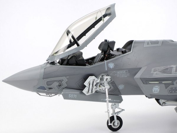 Tamiya 61124 Lockheed Martin F-35A Lightning II 1/48