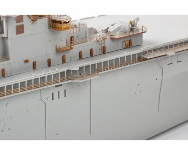Eduard 53321 USS Wasp LHD-1 part 4 Trumpeter 1/350