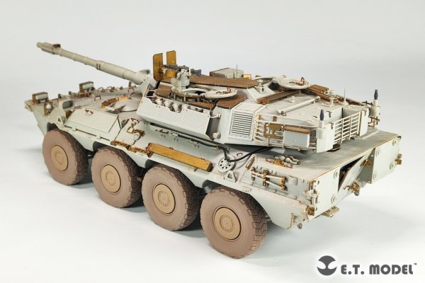 E.T. Model P35-164 Italian &quot;Centauro&quot; B1 Tank Destroyer Sagged Wheels 1/35