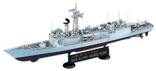 Academy 14102 USS Olivier Hazard Perry (1:350)
