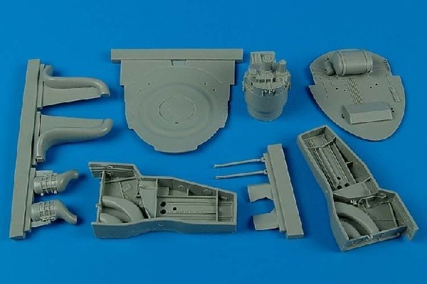Aires 2073 F8F-1 Bearcat wheel bay 1/32 TRUMPETER