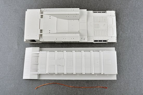 Trumpeter 09518 Russian S-300V 9A82 SAM 1/35