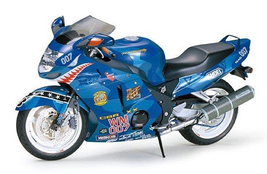 Tamiya 14079 Honda CBR 1100XX (1:12)