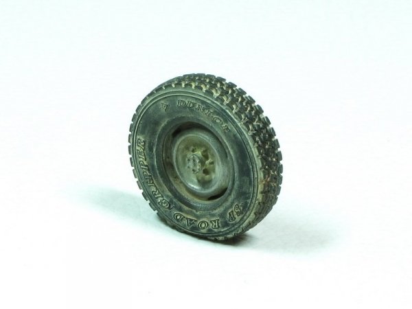 E.T. Model ER35-055 Technical Pick up Truck Weighted Road Wheels Type.2 For Meng VS-004 1/35