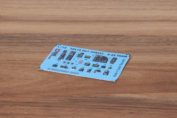 Eduard 3DL72061 A-6E TRAM SPACE TRUMPETER 1/72