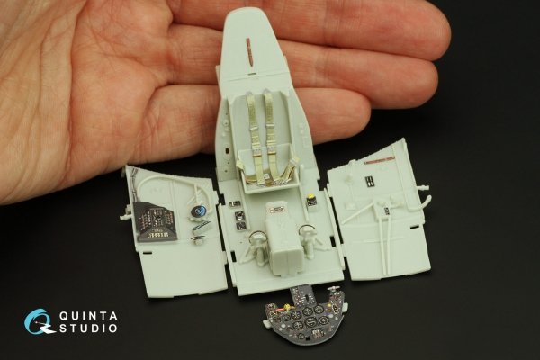 Quinta Studio QD32163 Bf 109G-2/4 3D-Printed &amp; coloured Interior on decal paper (Revell) 1/32