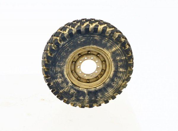Panzer Art RE35-513 M923 “Big Foot” road wheels (Michelin X Pattern) 1/35