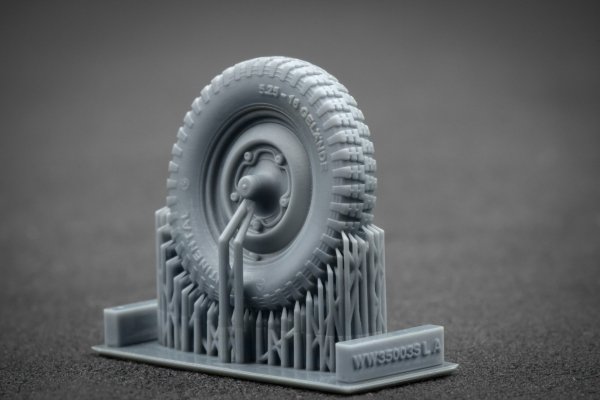 ScaleX WW 35003S Kubelwagen type 82 Sagged wheel set (for Meng, Tamiya) 1/35