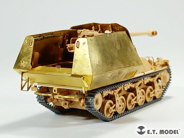 E.T. Model P35-031 WWII German Sd.Kfz. 135 Jagdpanzer Marder I (Lorraine)Tank Destroyer Workable Track ( 3D Printed ) 1/35