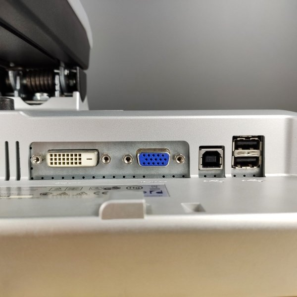 Monitor Dell 19&quot; 1908WFPf  VGA DVI