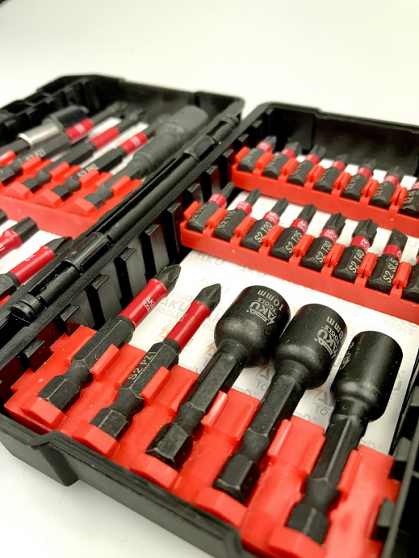 Zestaw bitów narzędzi udarowych AKU Tools AZBI-31 - 31 szt.