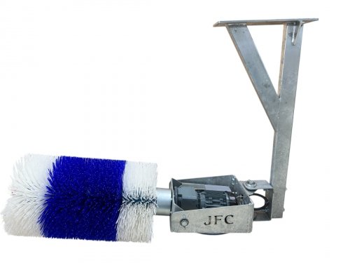 Czochradło automatyczne pionowe wahliwe dla bydła JFC