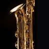 RAMPONE&CAZZANI saksofon barytonowy PERFORMANCE LINE, klapa niskiego A, lakierowany ciemnym lakierem klarownym, z futerałem GoBag