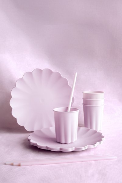 Kubeczki plastikowe Falbanka, 220 ml, fioletowy (1 karton / 24 op.) (1 op. / 4 szt.)