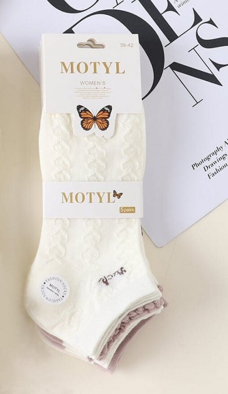 Stopki WiK Motyl 023 wz.01 35-42