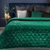 EUROFIRANY PREMIUM Narzuta KRISTIN 3 z miękkiego welwetu przeszywana w geometryczny wzór 220x240cm ciemny zielony