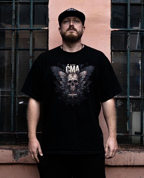 T-Shirt &quot;Ćma&quot;