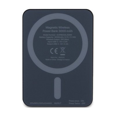 Guess 4G Strassed Metal Logo MagSafe - Power Bank indukcyjny 3000 mAh 5W MagSafe (czarny)