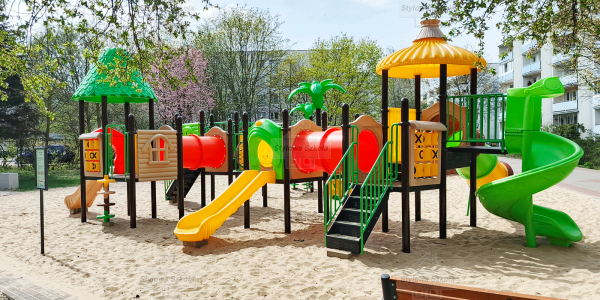 plac zabaw, plac zabaw przedszkolny, place zabaw do przedszkoli, place zabaw z certyfikatem, plac zabaw metalowy, place zabaw producent, plac zabaw z certyfikatem, plac zabaw safari 03