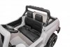 Toyota Hilux na akumulator dla dzieci Biały Pickup + Napęd 4x4 + Pilot + 2 bagażniki