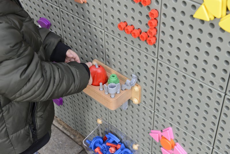 MASTERKIDZ Zestaw Narzędzia Z Wkrętarką 8 Elementów Do Tablicy Naukowo-Kreatywnej STEM