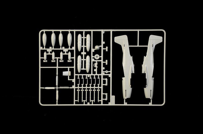 Italeri Model plastikowy P-51D Mustang Aces 1/72