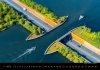 Kalendarz ścienny wieloplanszowy Bridges 2025 - kwiecień 2025