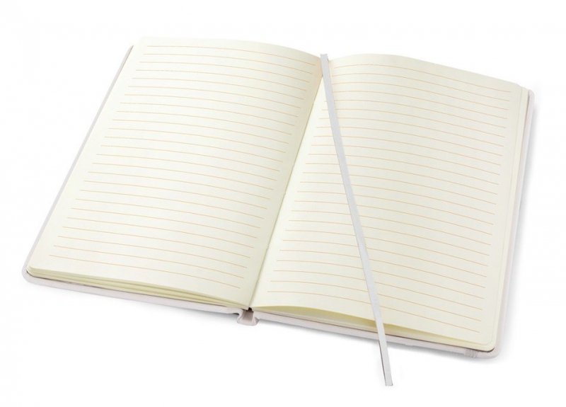 notes A5 zeszytowy, poręczny w linię