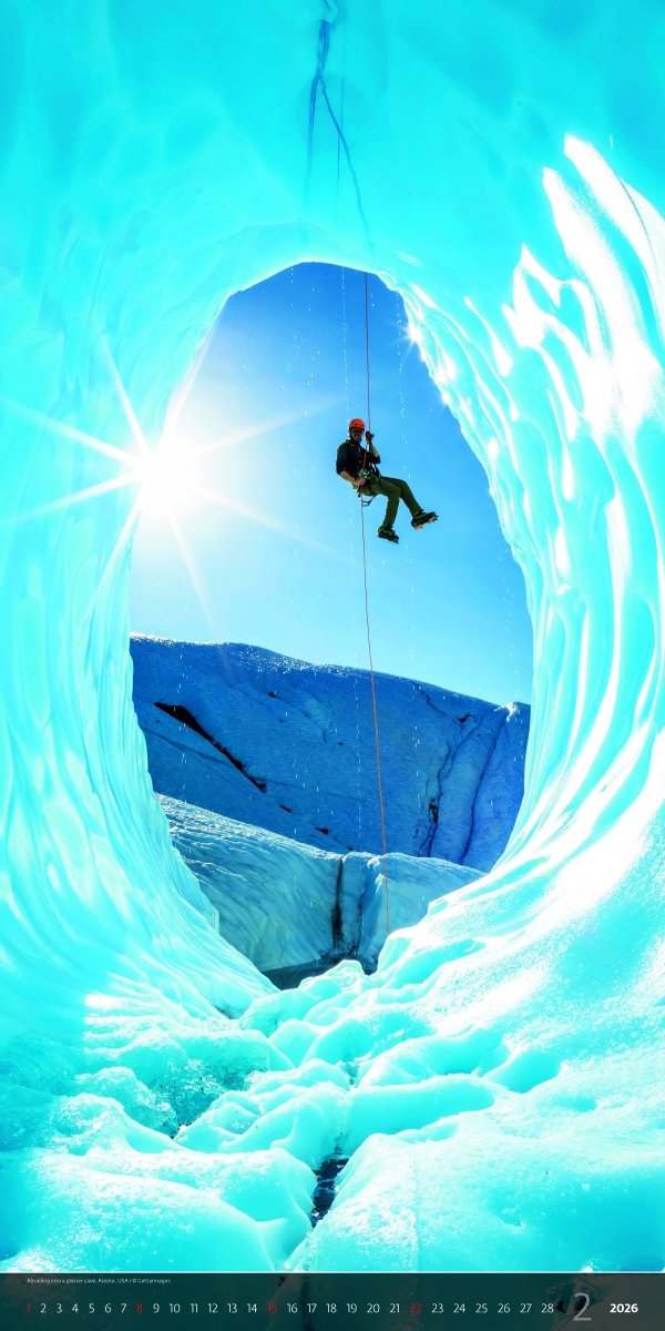 ścienny kalendarz na rok 2026 z pięknymi dużymi zdjęciami