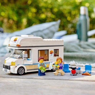 Zestaw Prezent Klocki LEGO City 60283 Wakacyjny Kamper BUS Piknik 5+ Torba