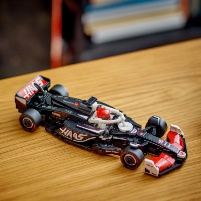Zestaw Prezent LEGO Speed 77250 Bolid F1 Haas Team VF-24 Klocki 10+ Torba